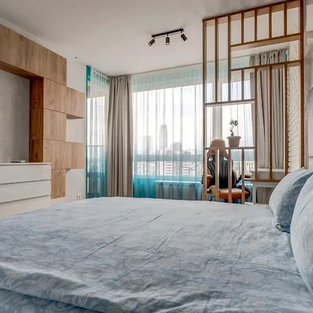 Luxury 2 Bdrm Getaway And Free Parking Apartment Sofia